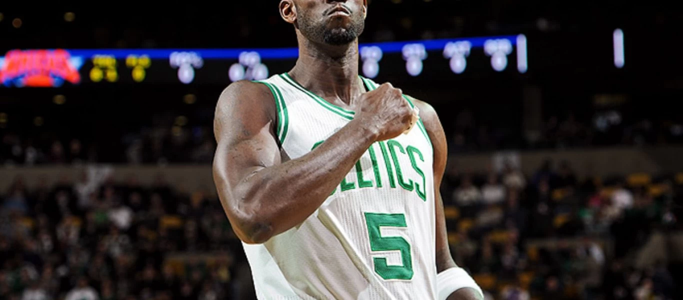 Αποσύρουν το «5» του πρωταθλητή Κέβιν Γκαρνέτ οι Μπόστον Σέλτικς (βίντεο)